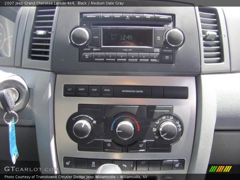 Black / Medium Slate Gray 2007 Jeep Grand Cherokee Laredo 4x4