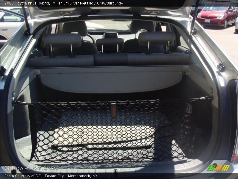 Millenium Silver Metallic / Gray/Burgundy 2005 Toyota Prius Hybrid