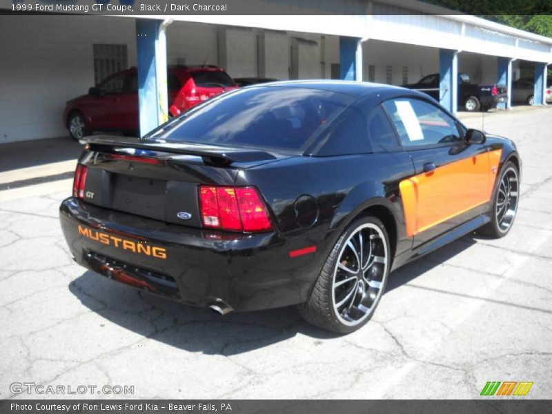 Black / Dark Charcoal 1999 Ford Mustang GT Coupe