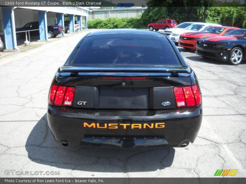 Black / Dark Charcoal 1999 Ford Mustang GT Coupe
