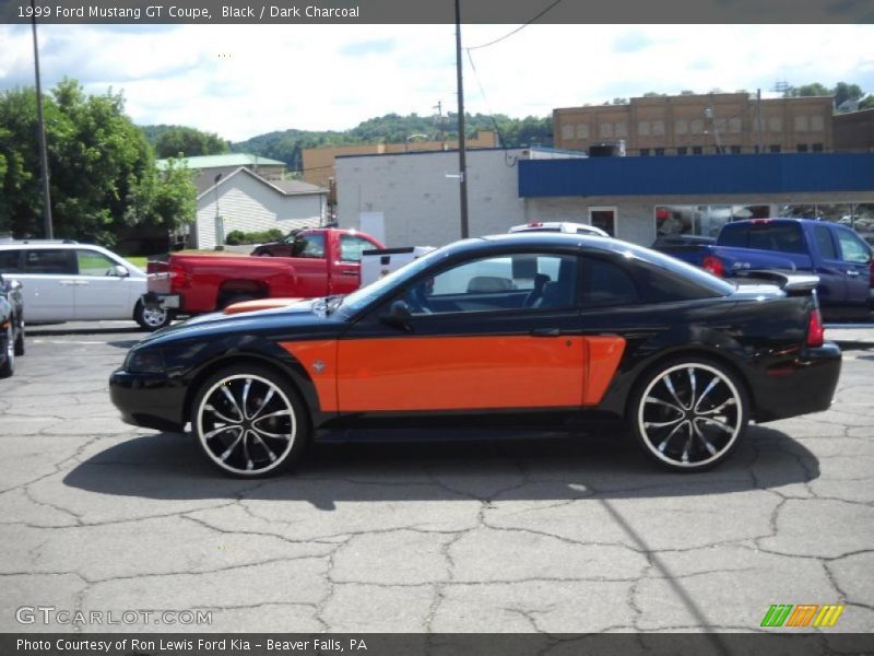 Black / Dark Charcoal 1999 Ford Mustang GT Coupe