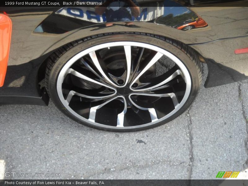 Black / Dark Charcoal 1999 Ford Mustang GT Coupe
