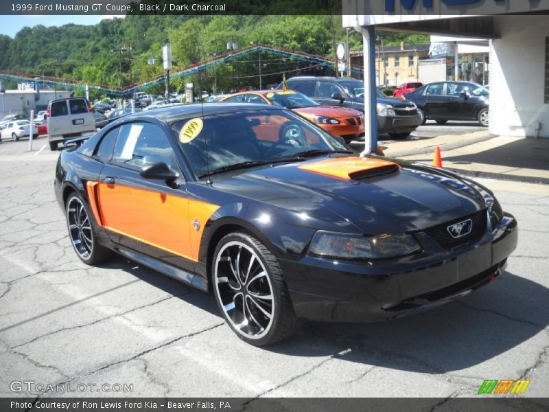 Black / Dark Charcoal 1999 Ford Mustang GT Coupe