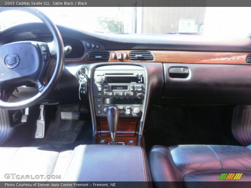 Sable Black / Black 2003 Cadillac Seville SLS