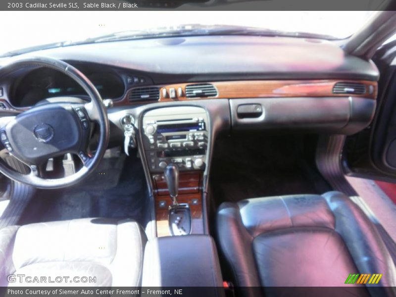 Sable Black / Black 2003 Cadillac Seville SLS
