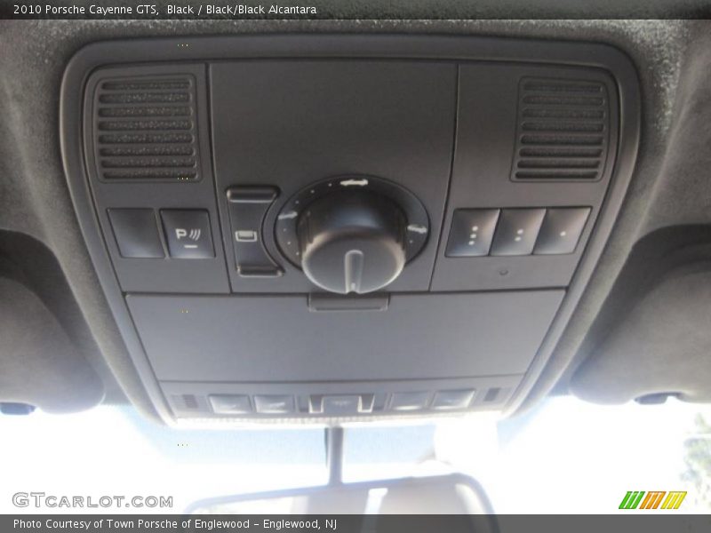 Black / Black/Black Alcantara 2010 Porsche Cayenne GTS