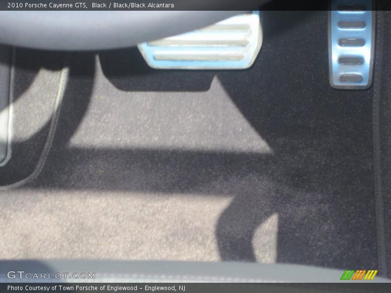 Black / Black/Black Alcantara 2010 Porsche Cayenne GTS