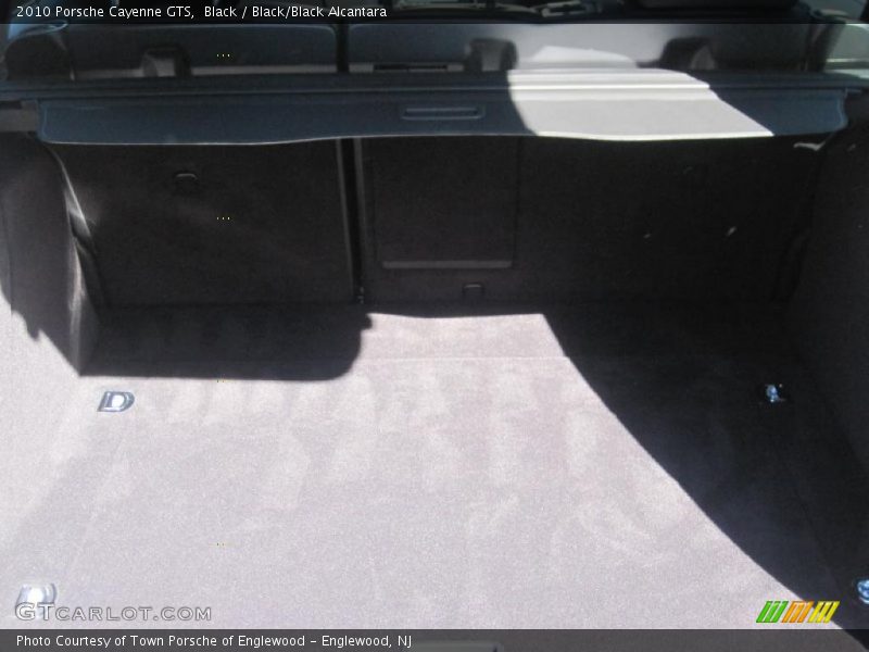 Black / Black/Black Alcantara 2010 Porsche Cayenne GTS