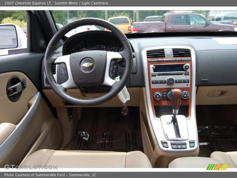 Summit White / Light Cashmere 2007 Chevrolet Equinox LT