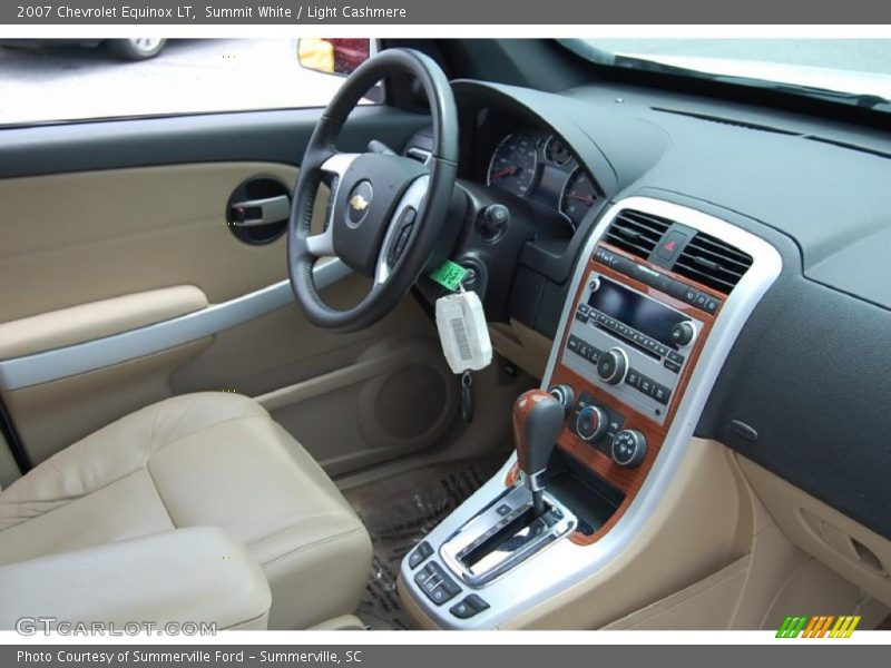 Summit White / Light Cashmere 2007 Chevrolet Equinox LT