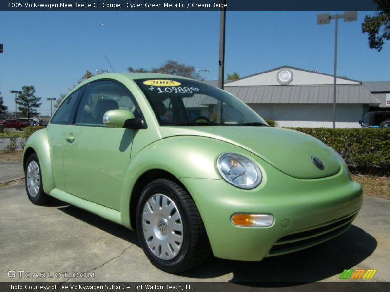 Cyber Green Metallic / Cream Beige 2005 Volkswagen New Beetle GL Coupe
