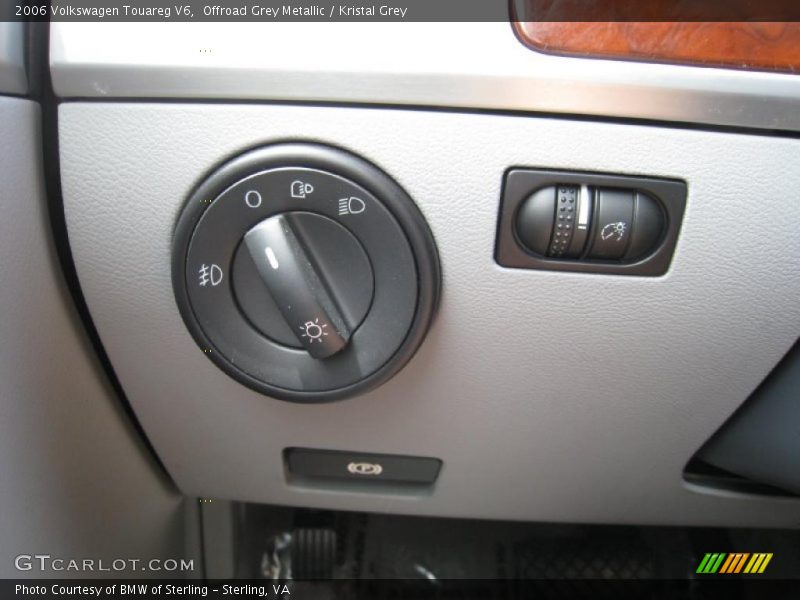 Offroad Grey Metallic / Kristal Grey 2006 Volkswagen Touareg V6