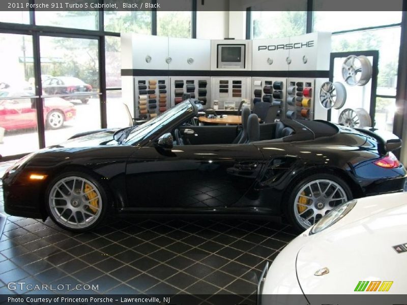 Black / Black 2011 Porsche 911 Turbo S Cabriolet