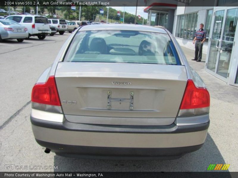 Ash Gold Metallic / Taupe/Light Taupe 2004 Volvo S60 2.4