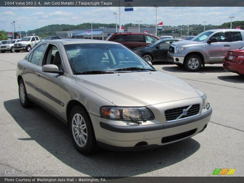 Ash Gold Metallic / Taupe/Light Taupe 2004 Volvo S60 2.4