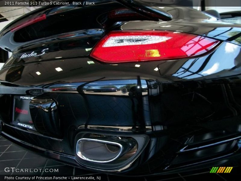 Black / Black 2011 Porsche 911 Turbo S Cabriolet