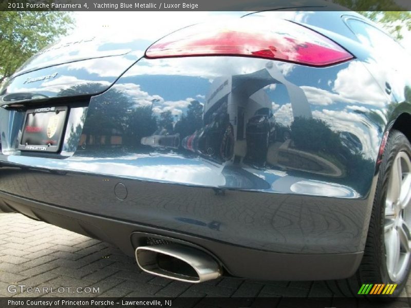 Yachting Blue Metallic / Luxor Beige 2011 Porsche Panamera 4