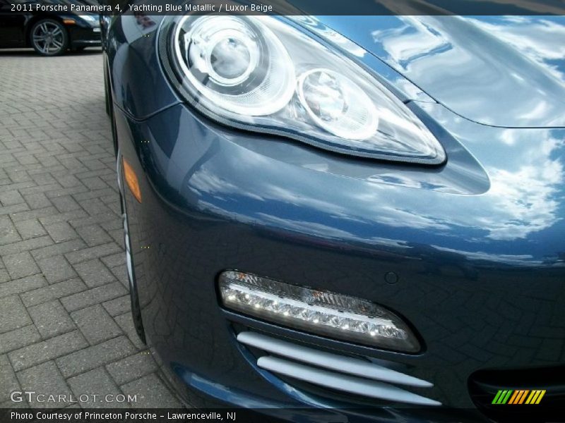 Yachting Blue Metallic / Luxor Beige 2011 Porsche Panamera 4