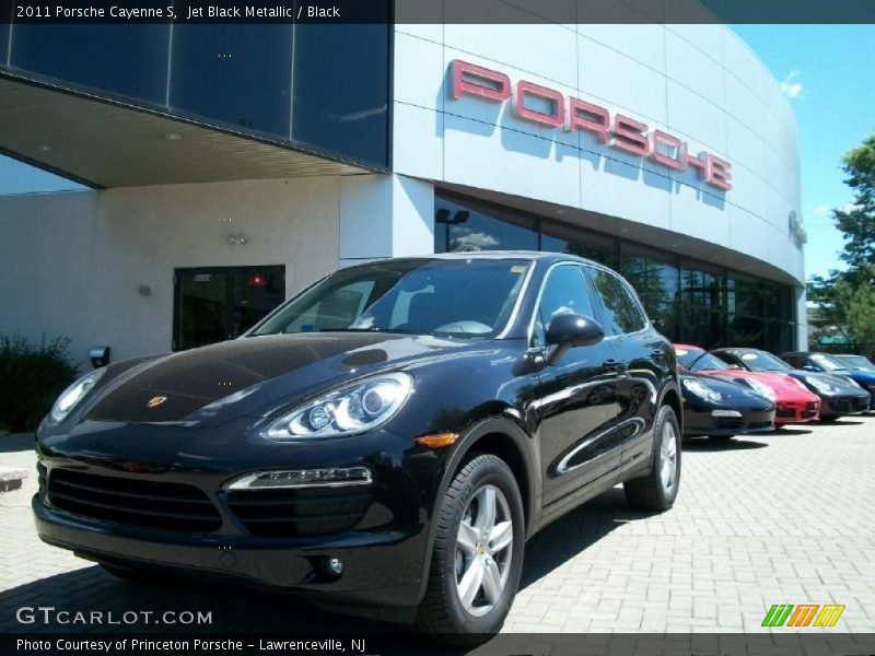 Jet Black Metallic / Black 2011 Porsche Cayenne S
