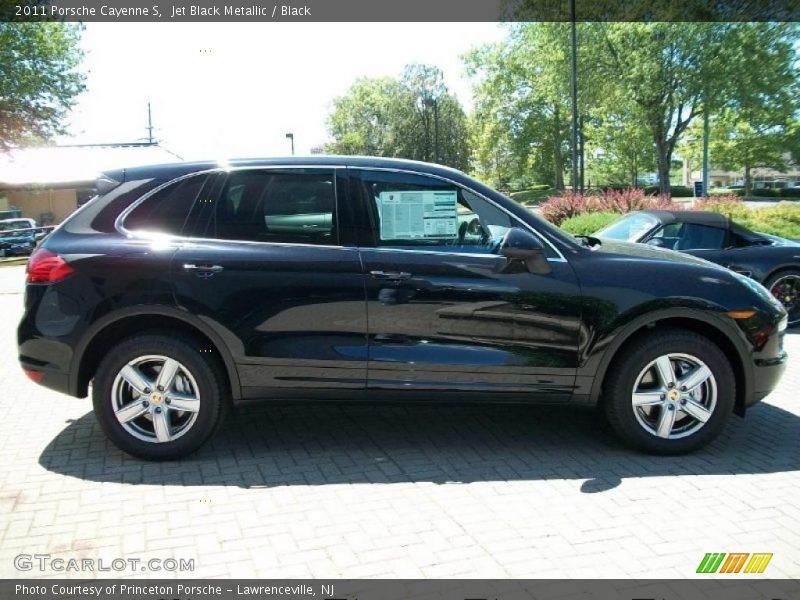 Jet Black Metallic / Black 2011 Porsche Cayenne S