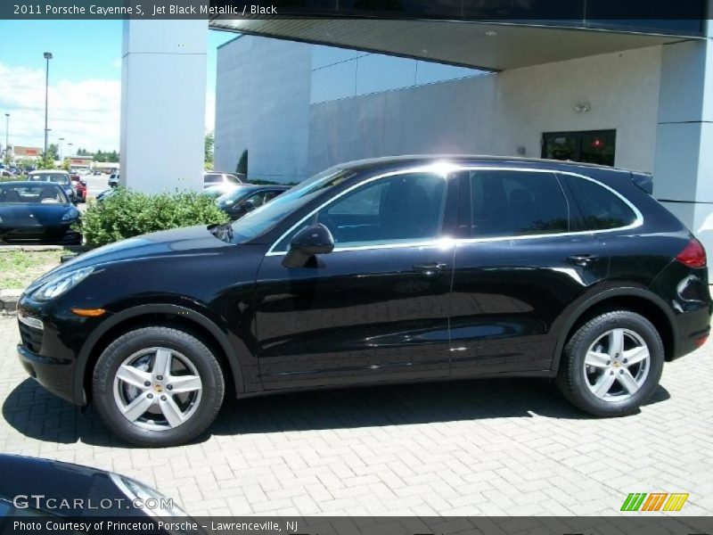 Jet Black Metallic / Black 2011 Porsche Cayenne S