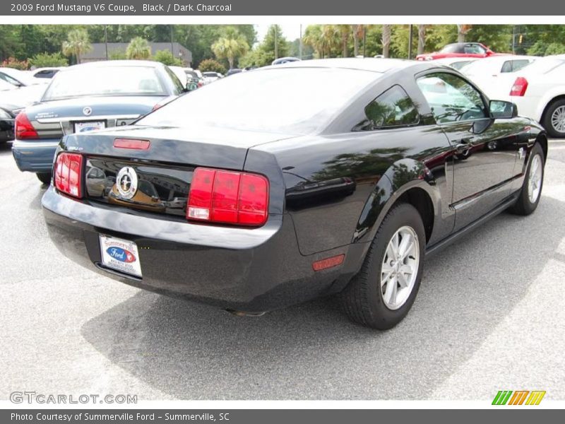 Black / Dark Charcoal 2009 Ford Mustang V6 Coupe