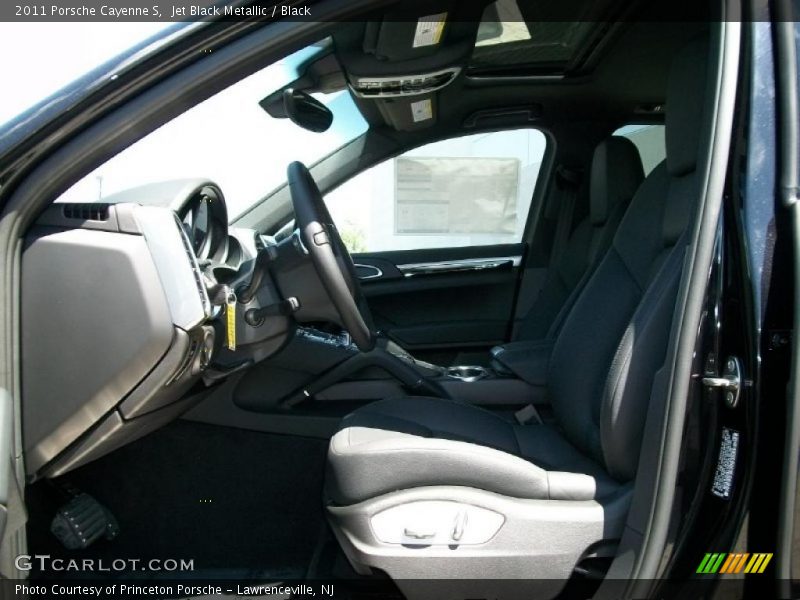 Jet Black Metallic / Black 2011 Porsche Cayenne S