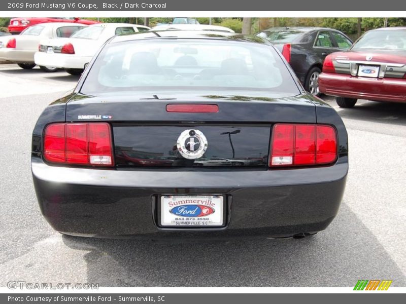 Black / Dark Charcoal 2009 Ford Mustang V6 Coupe