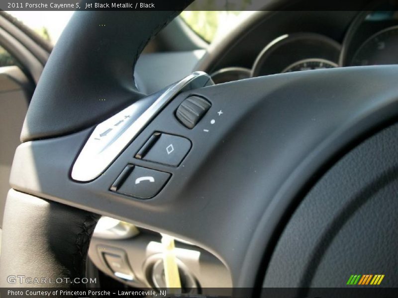 Jet Black Metallic / Black 2011 Porsche Cayenne S