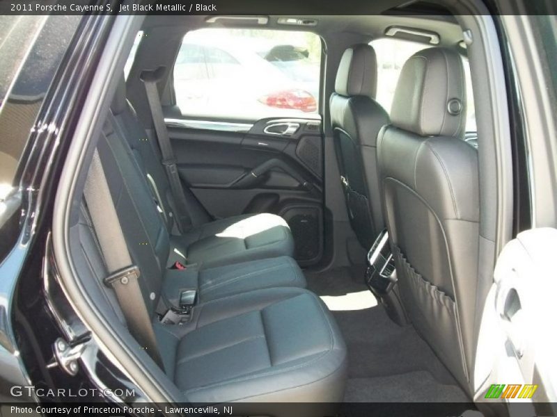 Jet Black Metallic / Black 2011 Porsche Cayenne S
