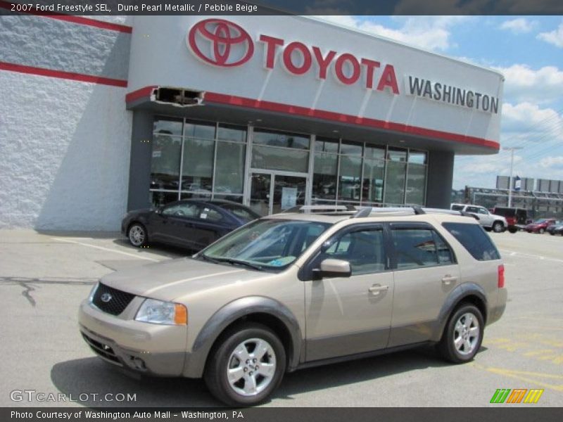 Dune Pearl Metallic / Pebble Beige 2007 Ford Freestyle SEL