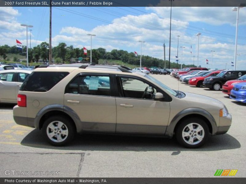 Dune Pearl Metallic / Pebble Beige 2007 Ford Freestyle SEL