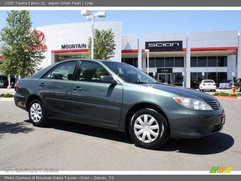 Aspen Green Pearl / Gray 2005 Toyota Camry LE