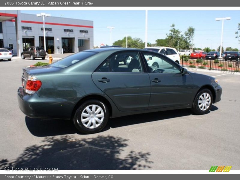 Aspen Green Pearl / Gray 2005 Toyota Camry LE