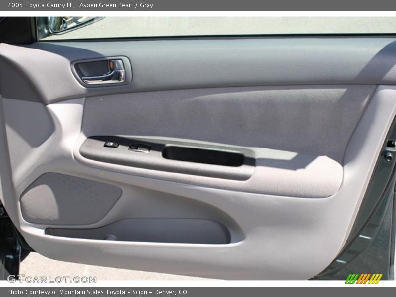 Aspen Green Pearl / Gray 2005 Toyota Camry LE