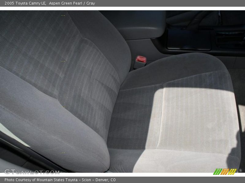 Aspen Green Pearl / Gray 2005 Toyota Camry LE
