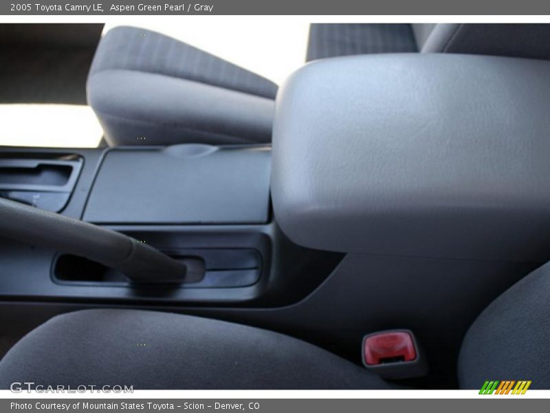 Aspen Green Pearl / Gray 2005 Toyota Camry LE