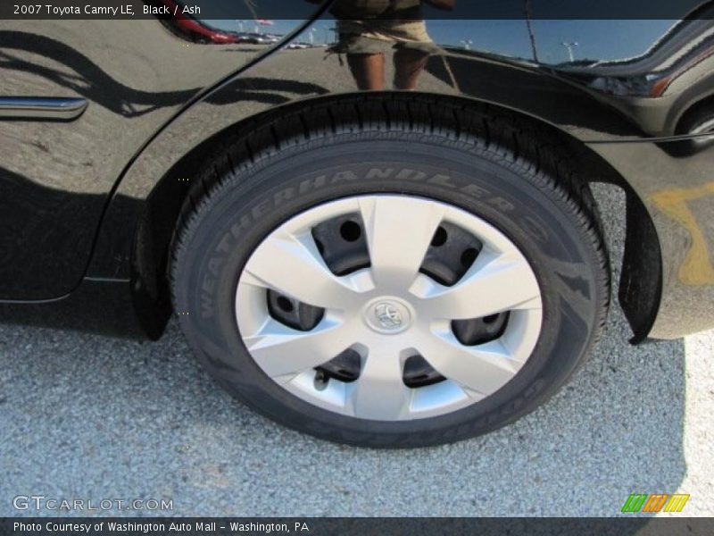 Black / Ash 2007 Toyota Camry LE
