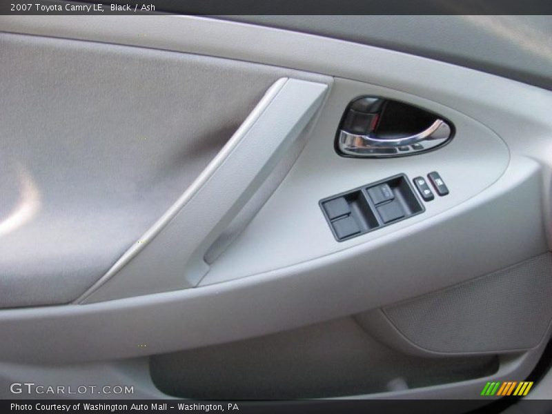 Black / Ash 2007 Toyota Camry LE