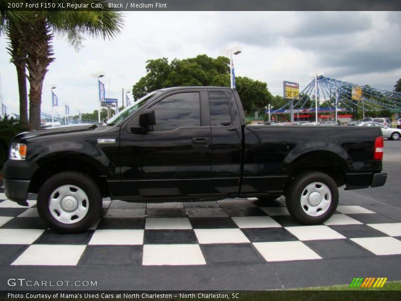 Black / Medium Flint 2007 Ford F150 XL Regular Cab