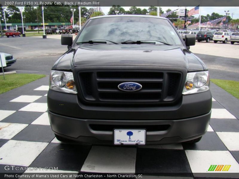 Black / Medium Flint 2007 Ford F150 XL Regular Cab