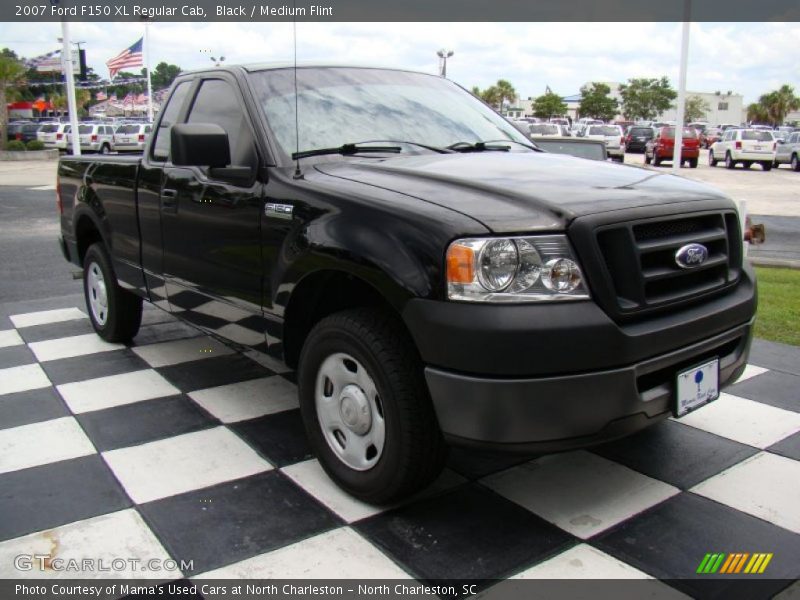 Black / Medium Flint 2007 Ford F150 XL Regular Cab
