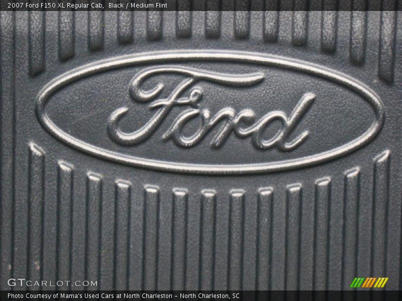 Black / Medium Flint 2007 Ford F150 XL Regular Cab