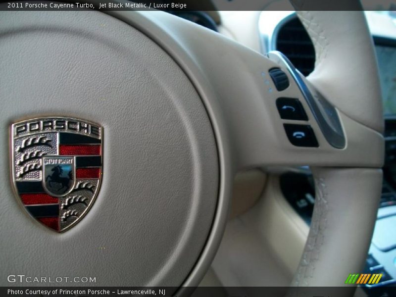 Jet Black Metallic / Luxor Beige 2011 Porsche Cayenne Turbo