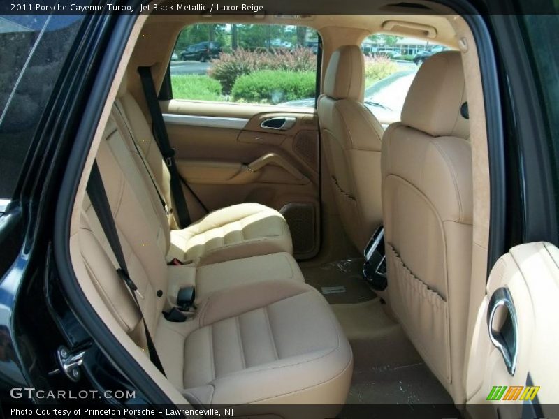 Jet Black Metallic / Luxor Beige 2011 Porsche Cayenne Turbo