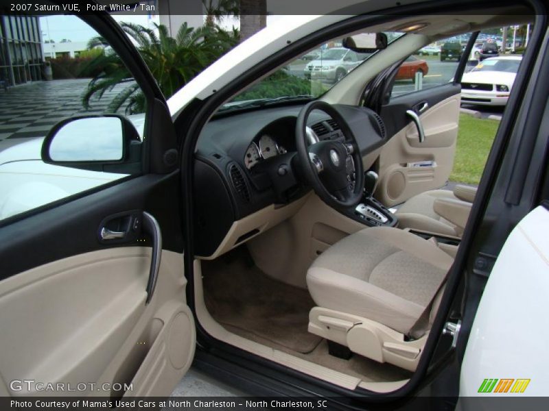 Polar White / Tan 2007 Saturn VUE