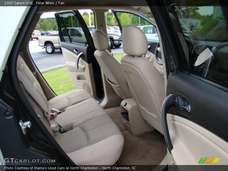 Polar White / Tan 2007 Saturn VUE