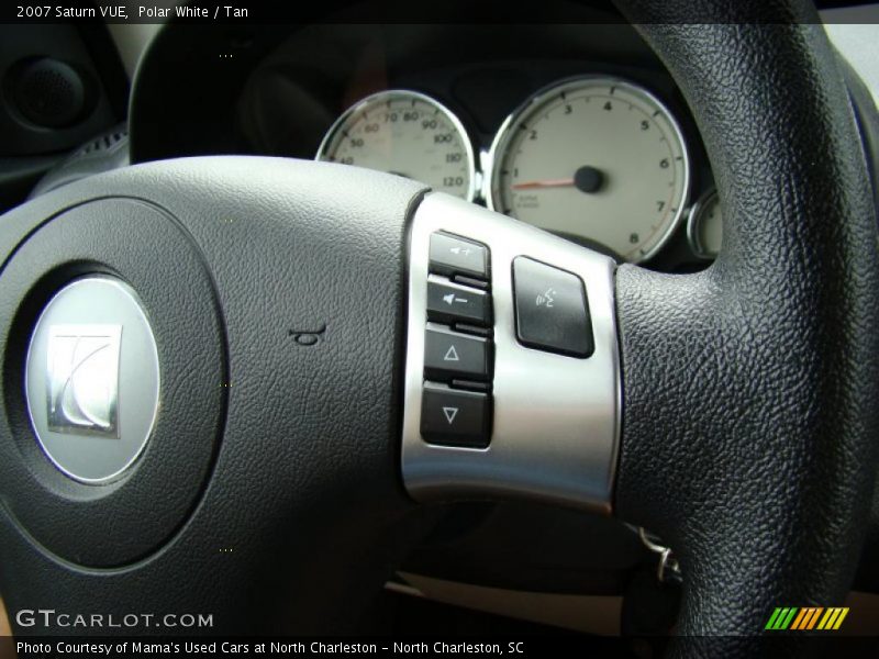 Polar White / Tan 2007 Saturn VUE