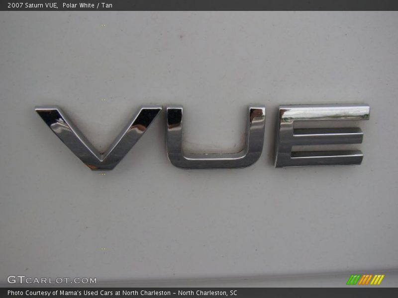 Polar White / Tan 2007 Saturn VUE