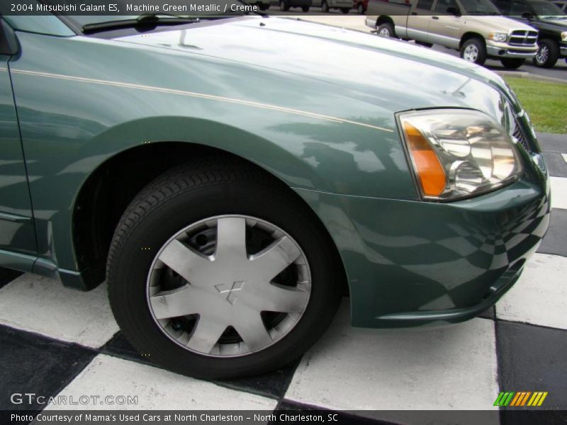 Machine Green Metallic / Creme 2004 Mitsubishi Galant ES
